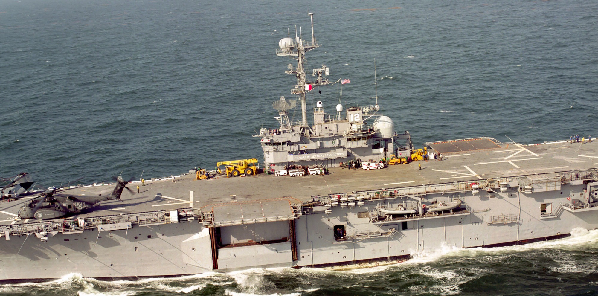 mcs-12 uss inchon mine countermeasures support ship us navy 04