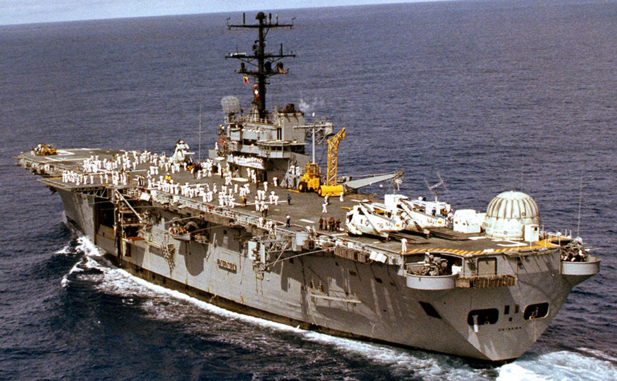 lph-3 uss okinawa iwo jima class amphibious assault ship landing platform helicopter us navy philadelphia naval shipyard 32x