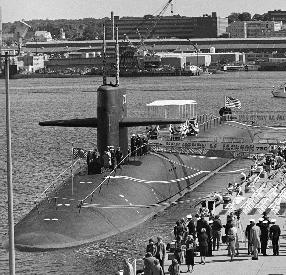 ssbn-730 uss henry m. jackson ohio class ballistic missile submarine 1984 34 commissioning ceremony groton connecticut