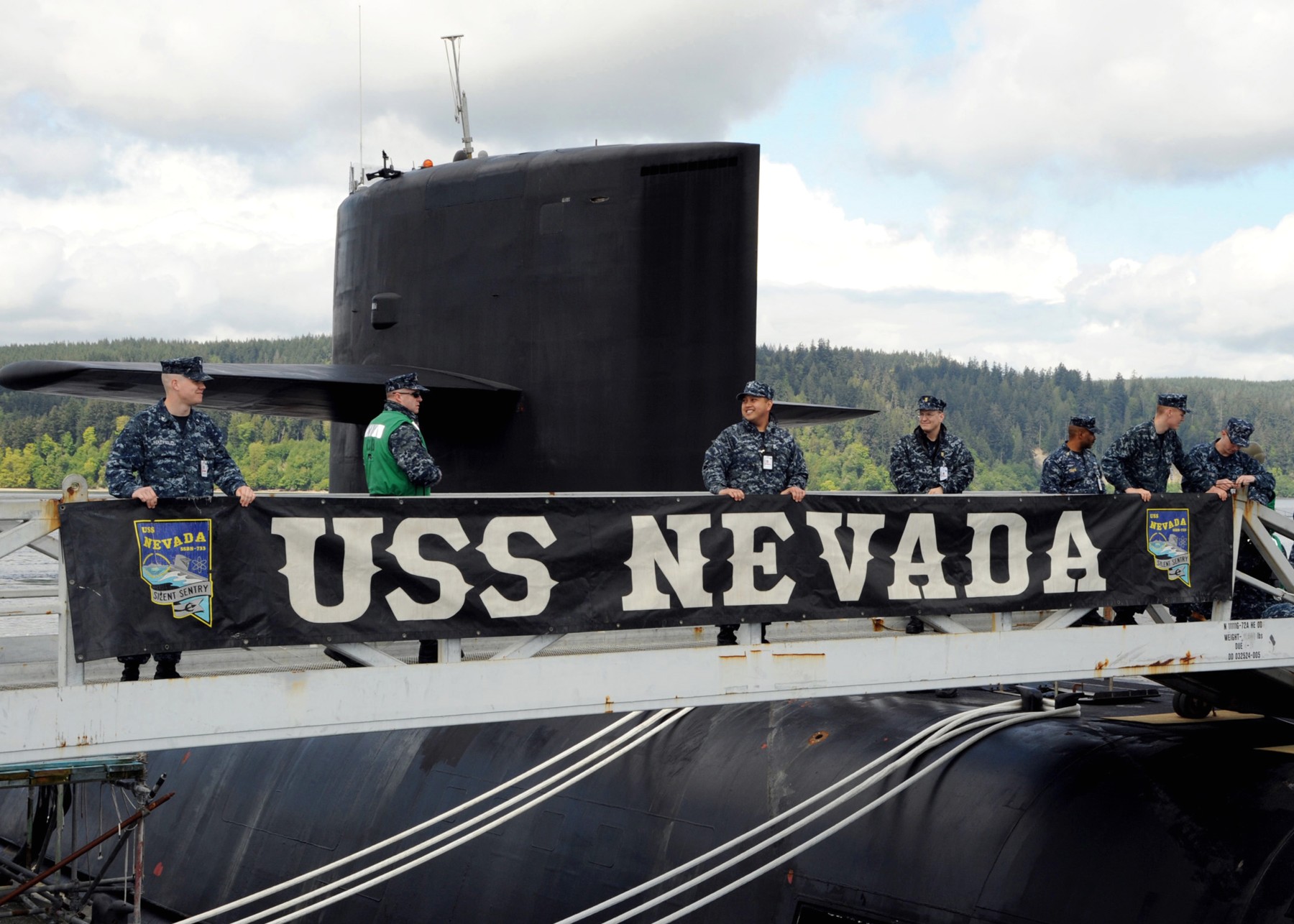 ssbn-733 uss nevada ohio class ballistic missile submarine 2010 16