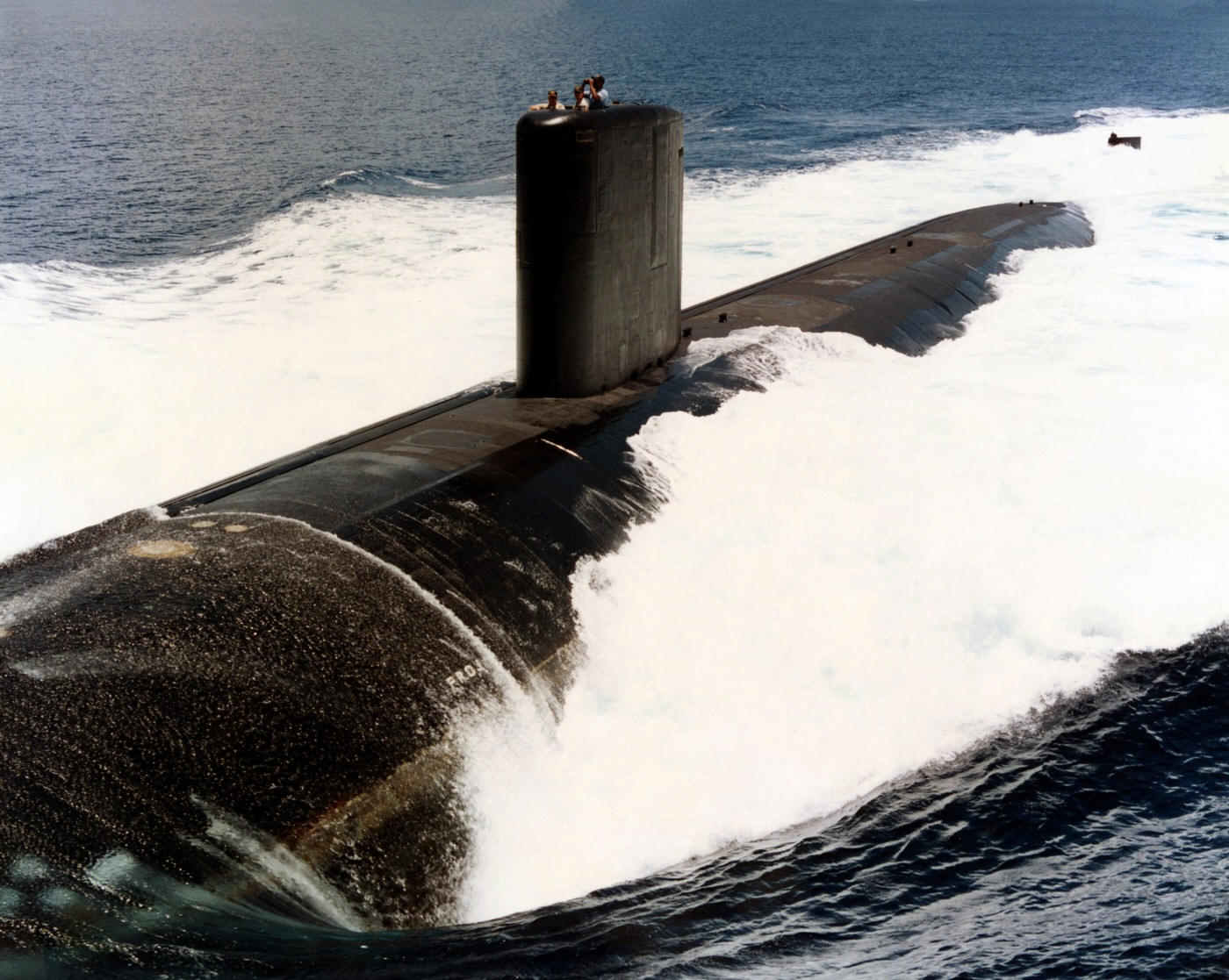 ssn-762 uss columbus los angeles class attack submarine
