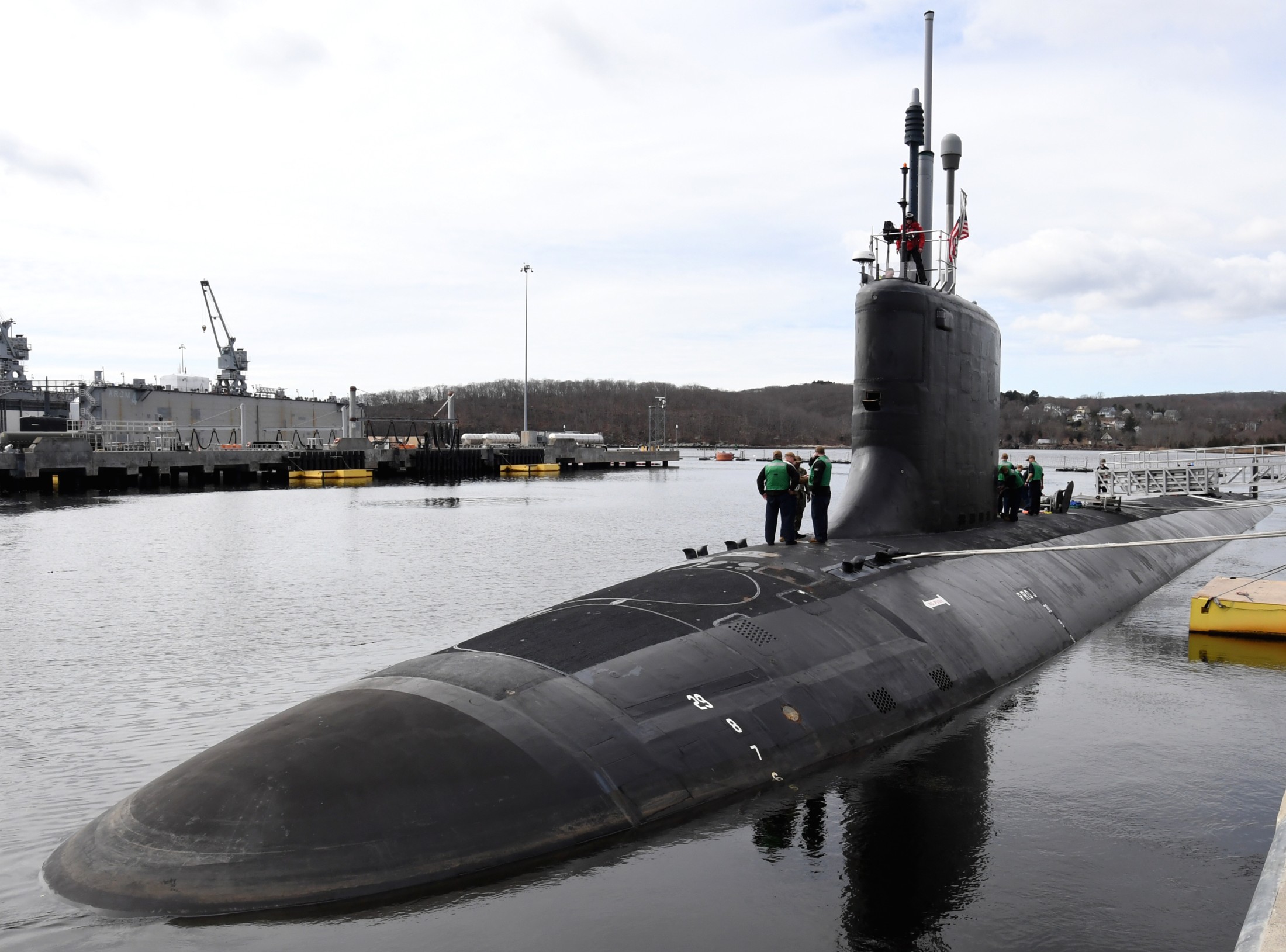 ssn-791 uss delaware virginia class attack submarine us navy departing gdeb groton connecticut 17