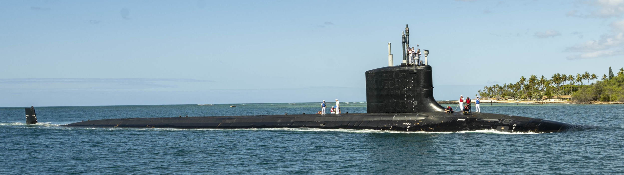 ssn-792 uss vermont virginia class attack submarine us navy arriving homeport pearl harbor hickam hawaii 22