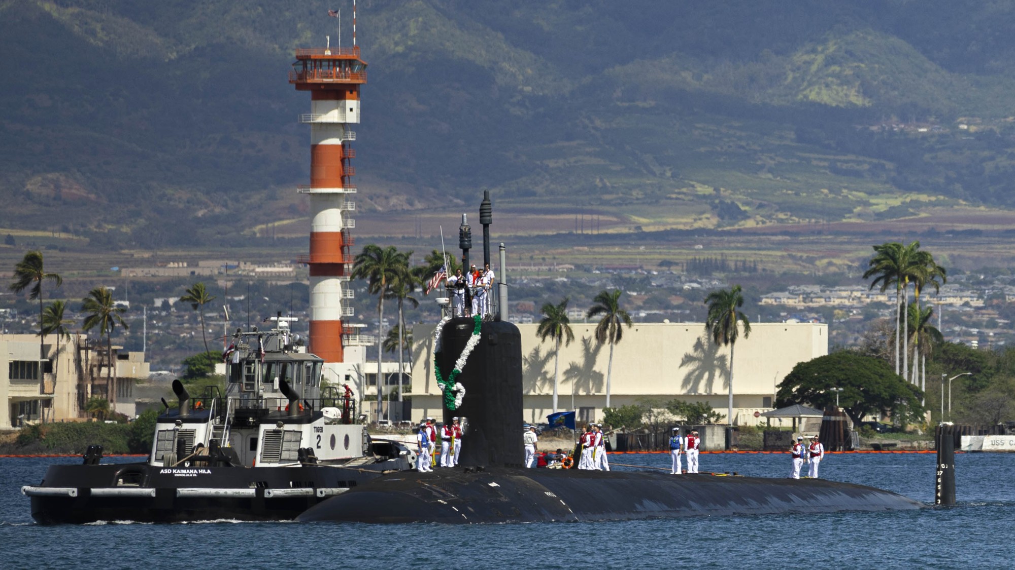 ssn-792 uss vermont virginia class attack submarine us navy joint base pearl harbor hickam hawaii 23