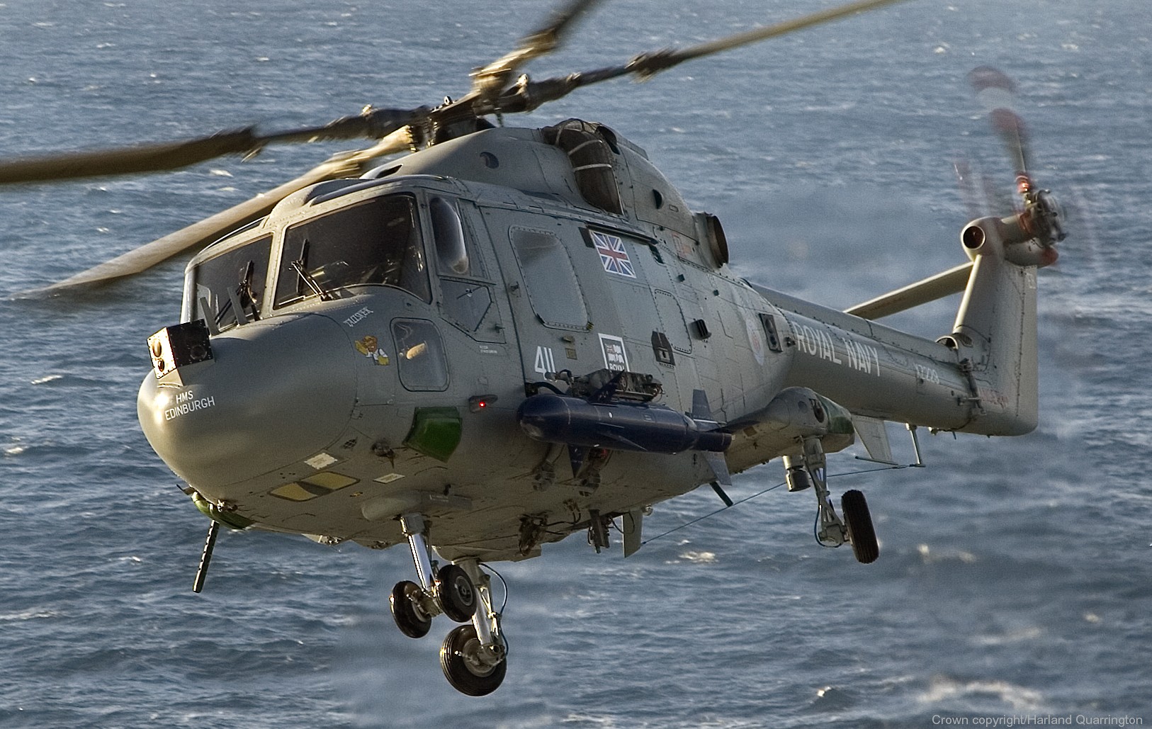 sea skua anti-ship missile agm asm bae mbda royal navy lynx helicopter 06