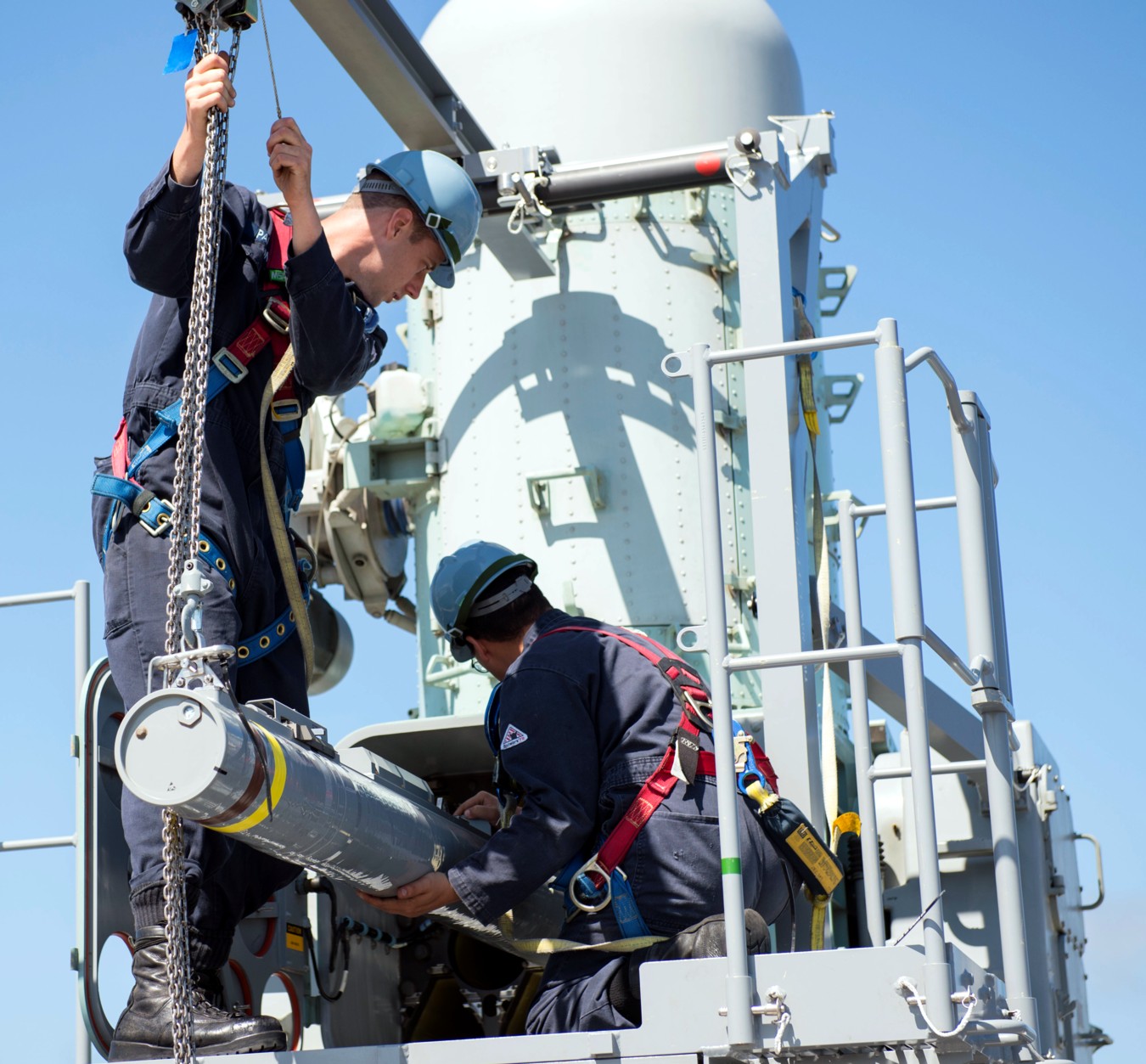 mk-15 mod. 31 sea ram close in weapon system ciws rim-116 rolling airframe missile ram