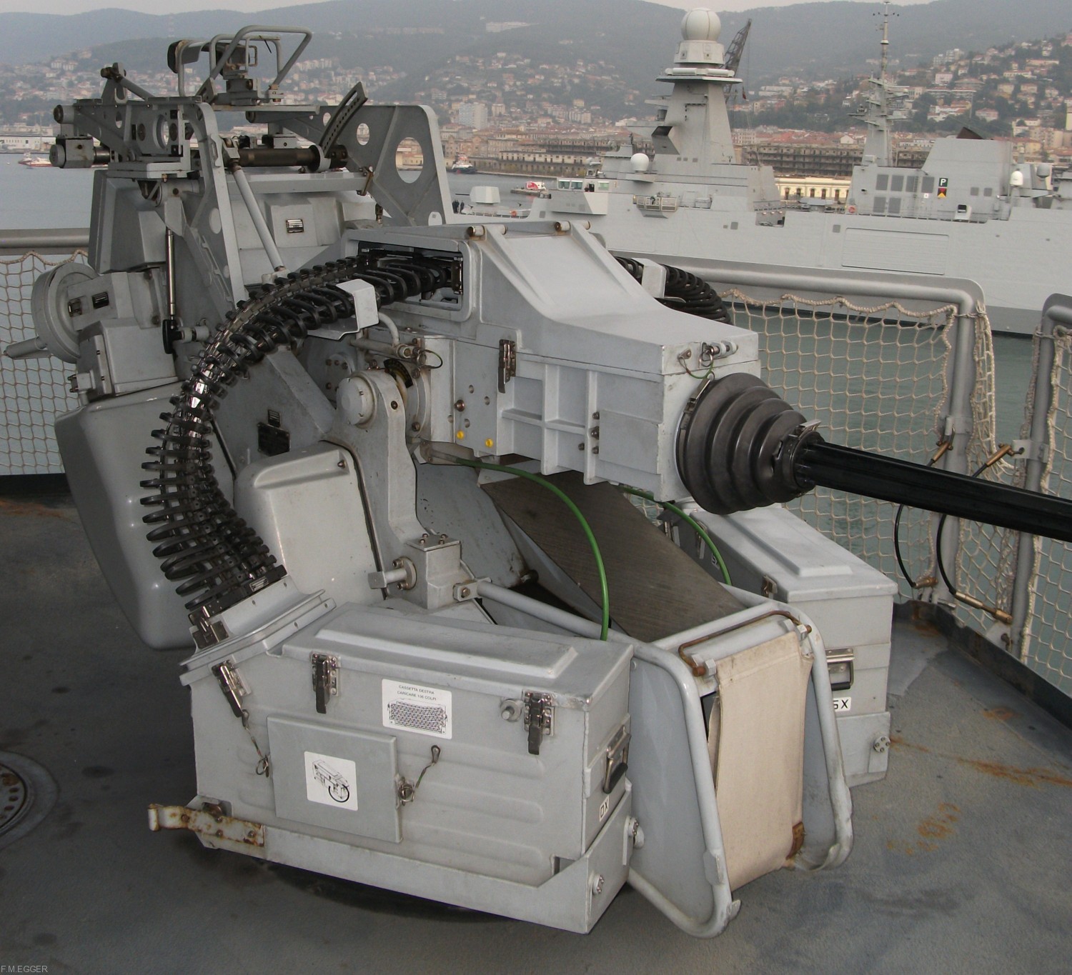 kba 25/80 mm machine gun system oto melara breda oerlikon leonardo italian navy marina militare 08 nave cavour carrier