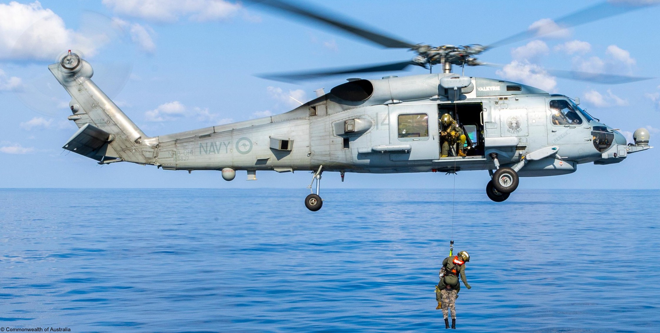 mh-60r seahawk royal australian navy ran helicopter sikorsky n48-014 06