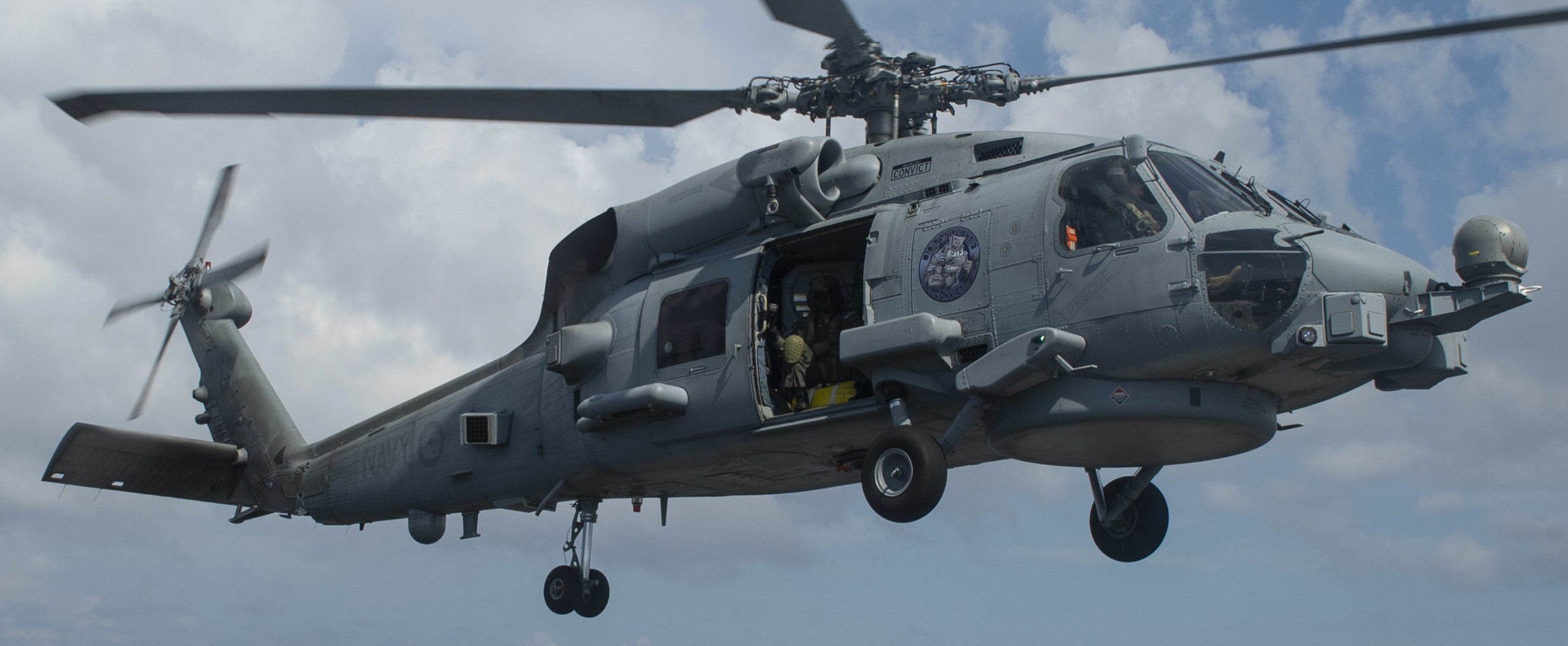 mh-60r seahawk royal australian navy ran helicopter sikorsky n48-001 33
