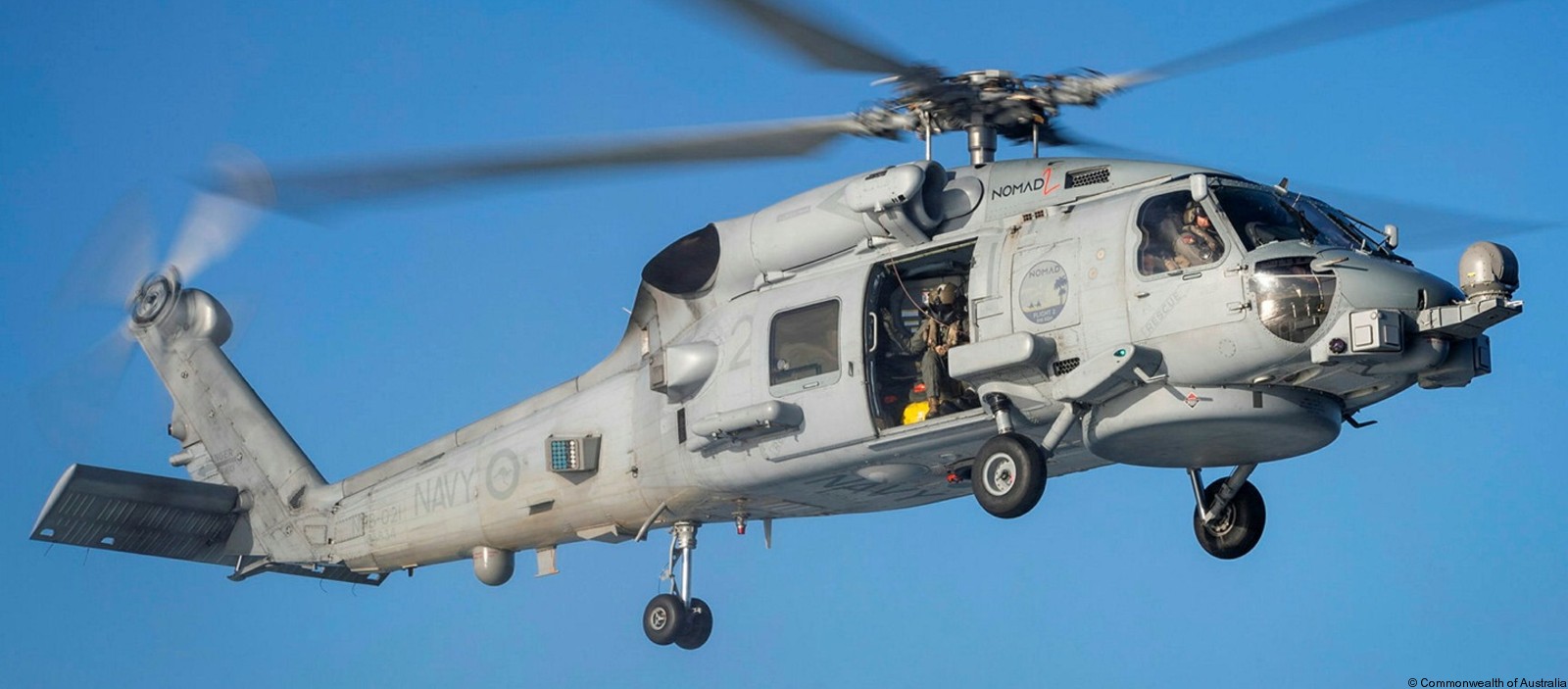 mh-60r seahawk royal australian navy ran helicopter sikorsky n48-021 38