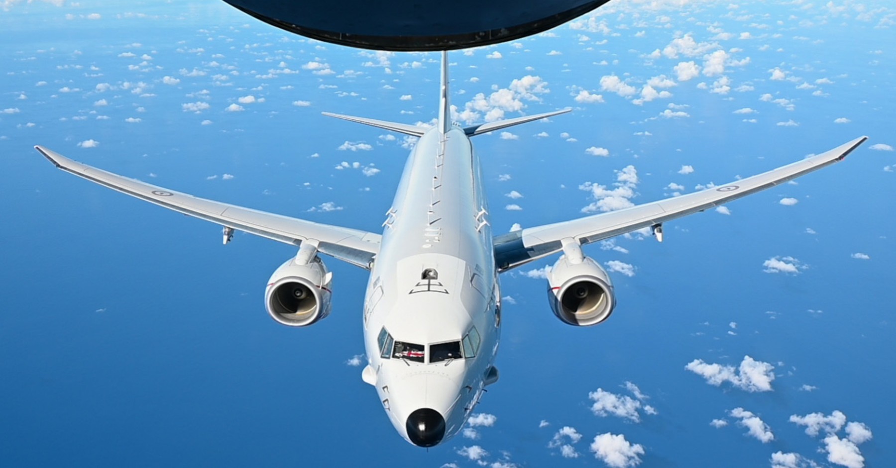 p-8a poseidon maritime patrol aircraft mpa royal australian air force raaf aerial refueling 11
