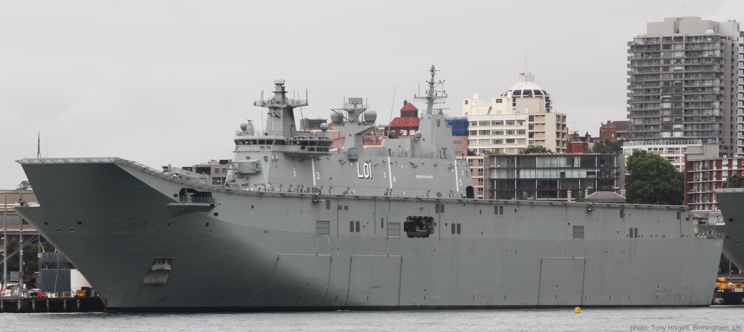 hmas adelaide l-01 amphibious landing ship helicopter dock lhd australian navy 07