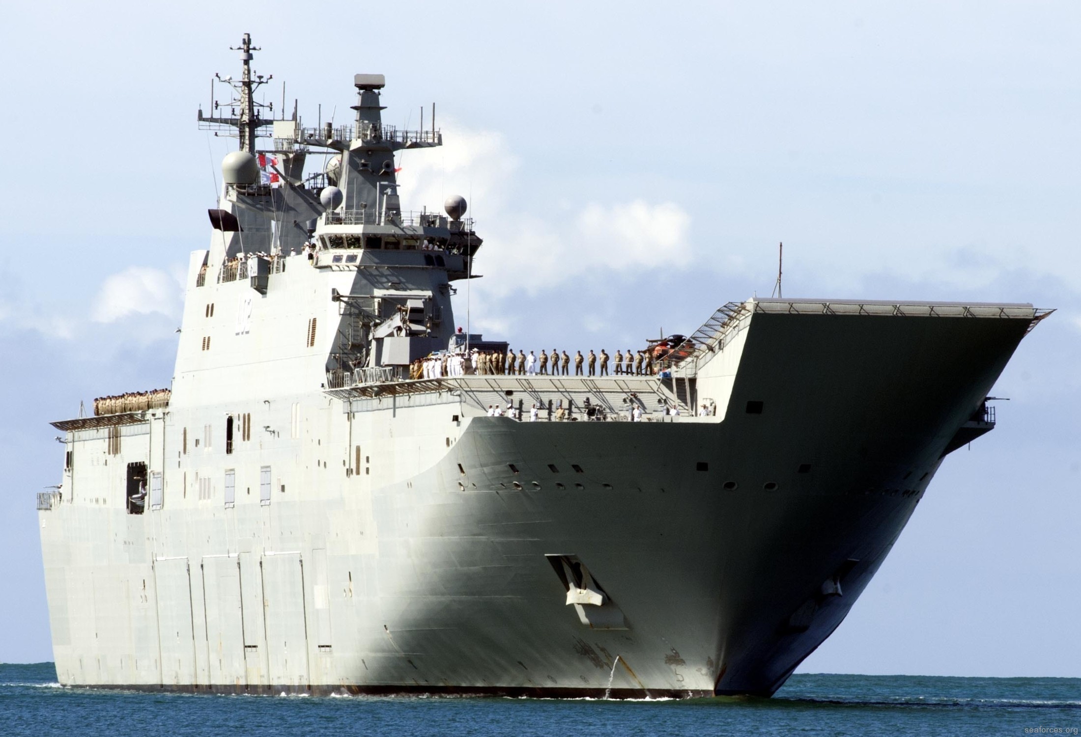 l-01 hmas canberra amphibious landing ship helicopter dock lhd royal australian navy 2016 29 pearl harbor rimpac