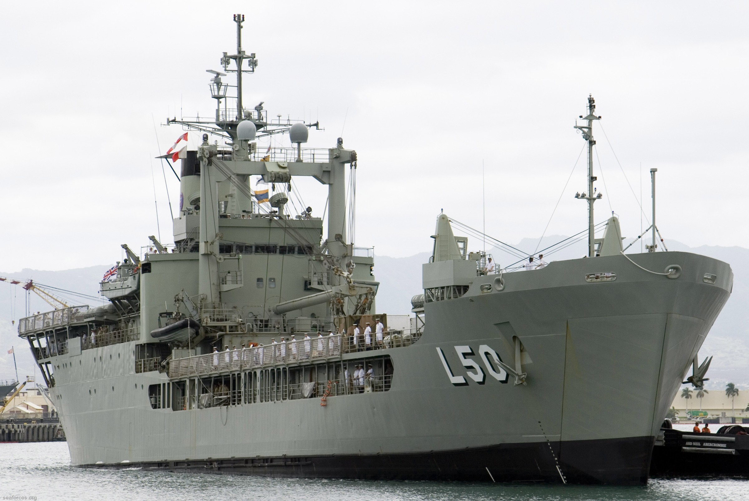 l-50 hmas tobruk landing ship heavy amphibious lsh royal australian navy 2008 06