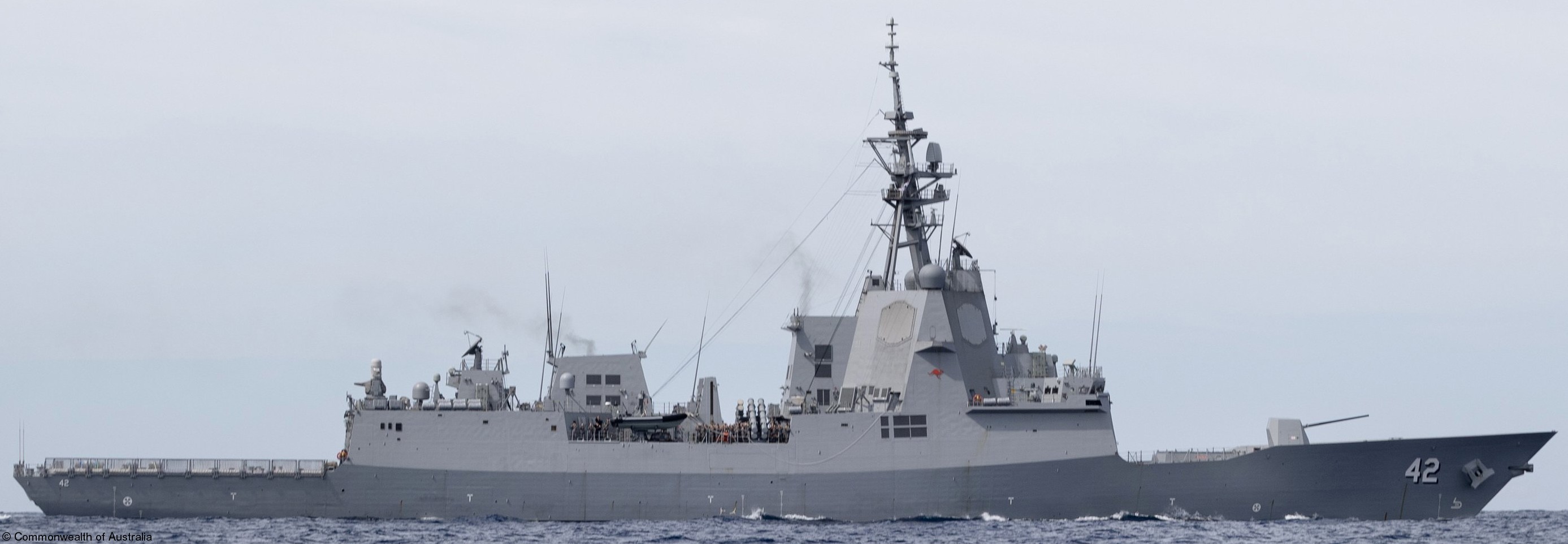 hmas sydney ddgh-42 hobart class guided missile destroyer royal australian navy 21