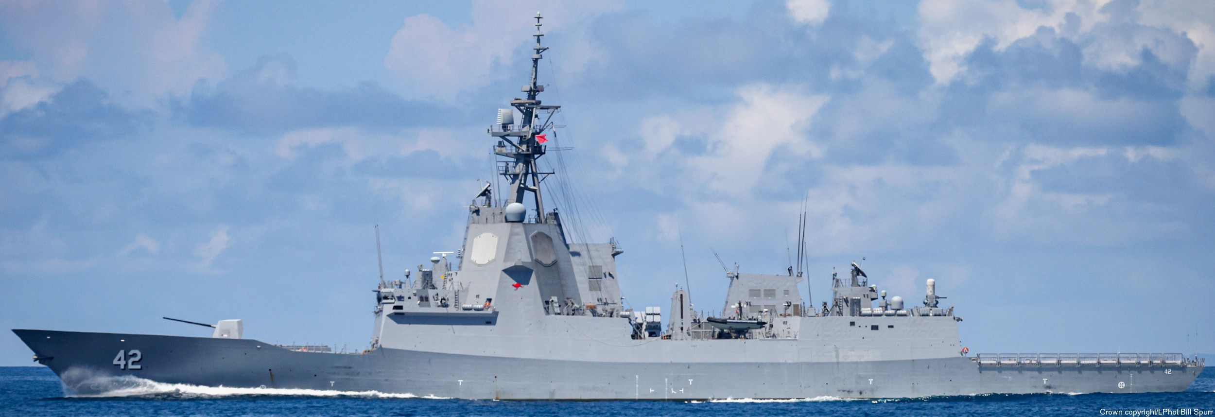 hmas sydney ddgh-42 hobart class guided missile destroyer royal australian navy 31