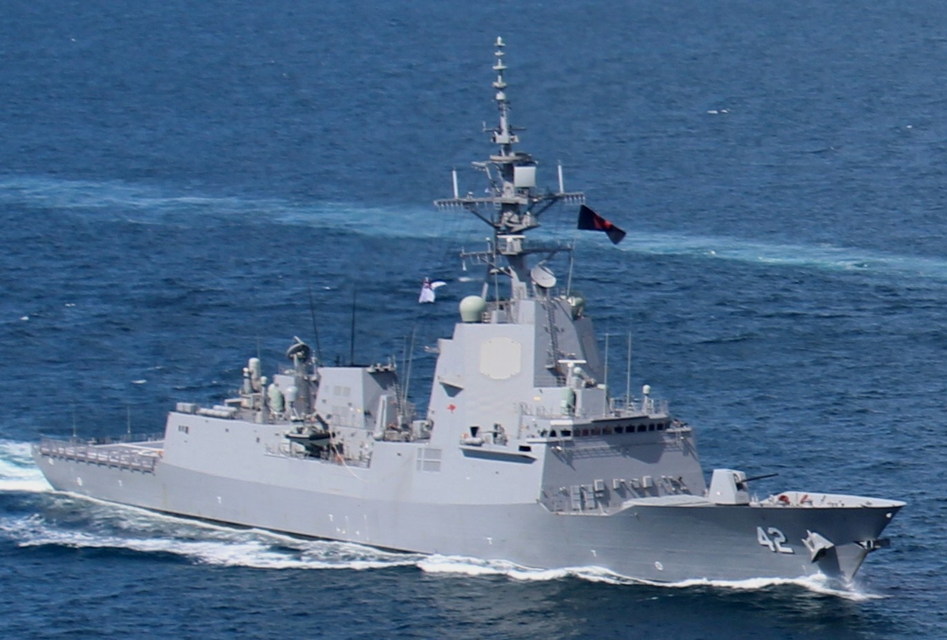 ddgh 42 hmas sydney hobart class guided missile destroyer royal australian navy 03