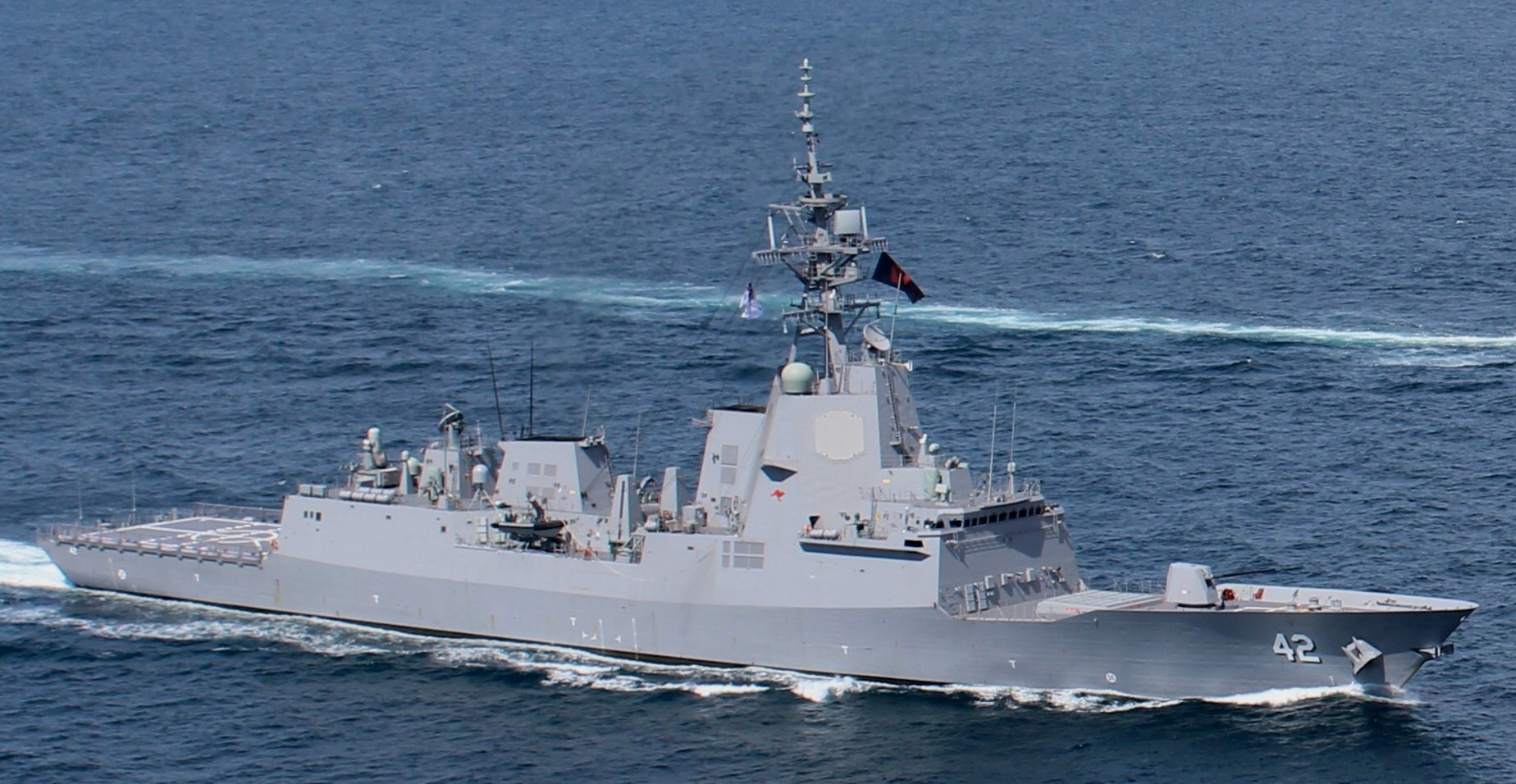 ddgh 42 hmas sydney hobart class guided missile destroyer royal australian navy 04