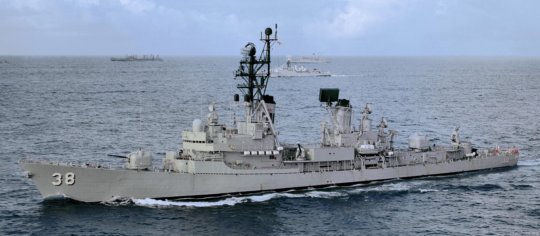 hmas perth ddg-38 guided missile destroyer royal australian navy 02