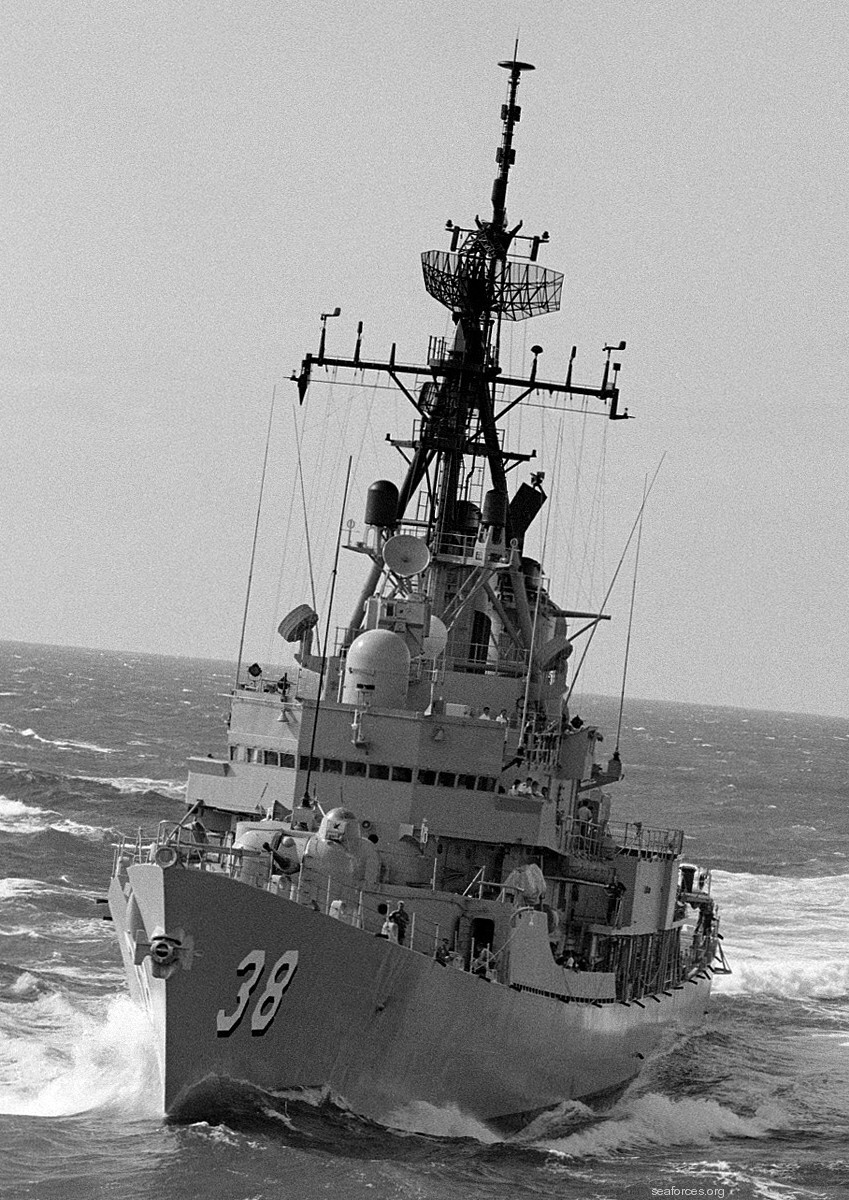 hmas perth ddg-38 guided missile destroyer royal australian navy 06