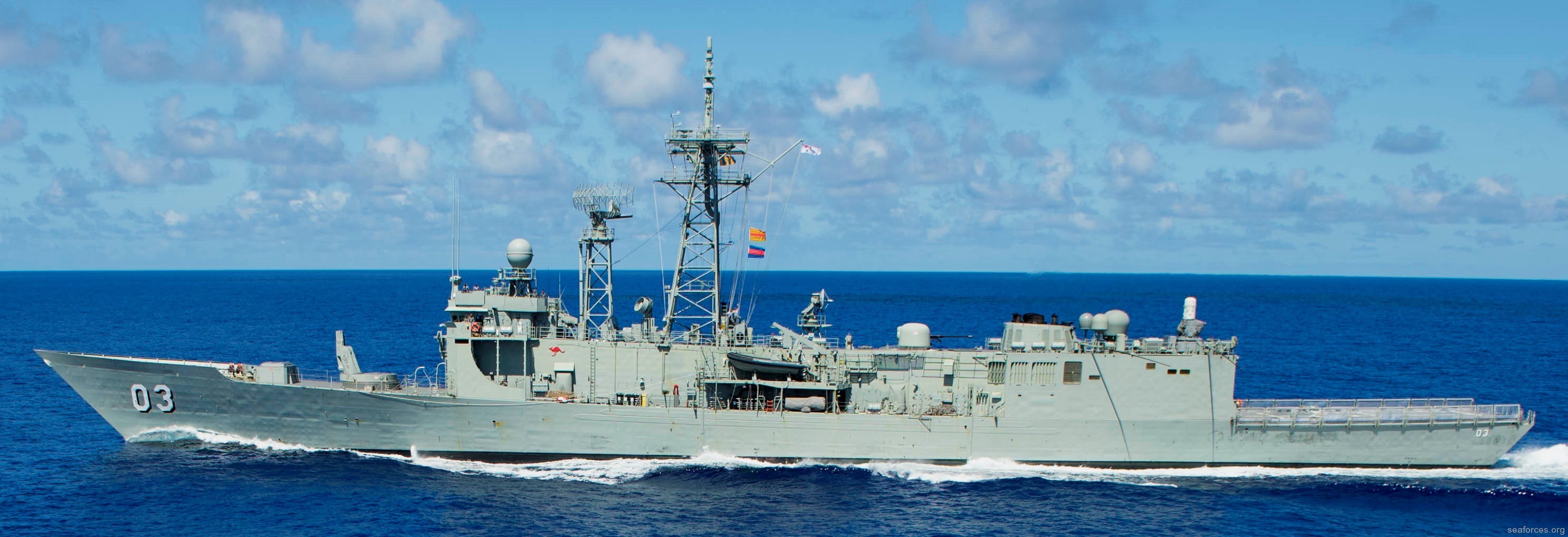 ffg-03 hmas sydney adelaide class frigate royal australian navy 2013 06