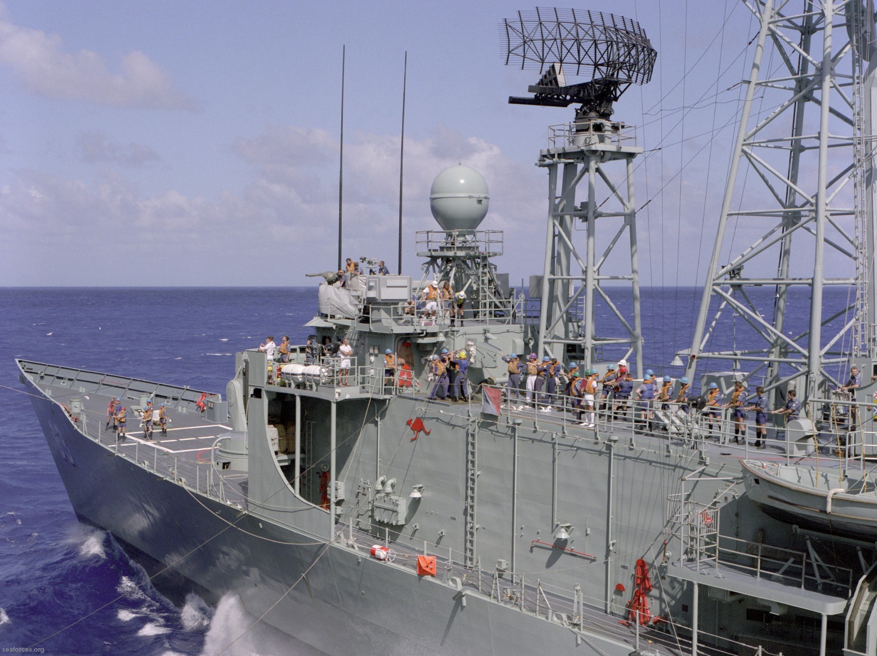 ffg-03 hmas sydney adelaide class frigate royal australian navy 1986 15 details