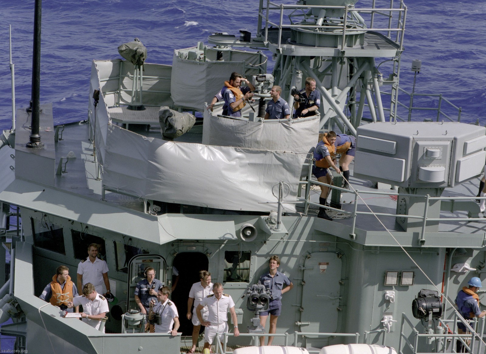 ffg-03 hmas sydney adelaide class frigate royal australian navy 1986 31 details