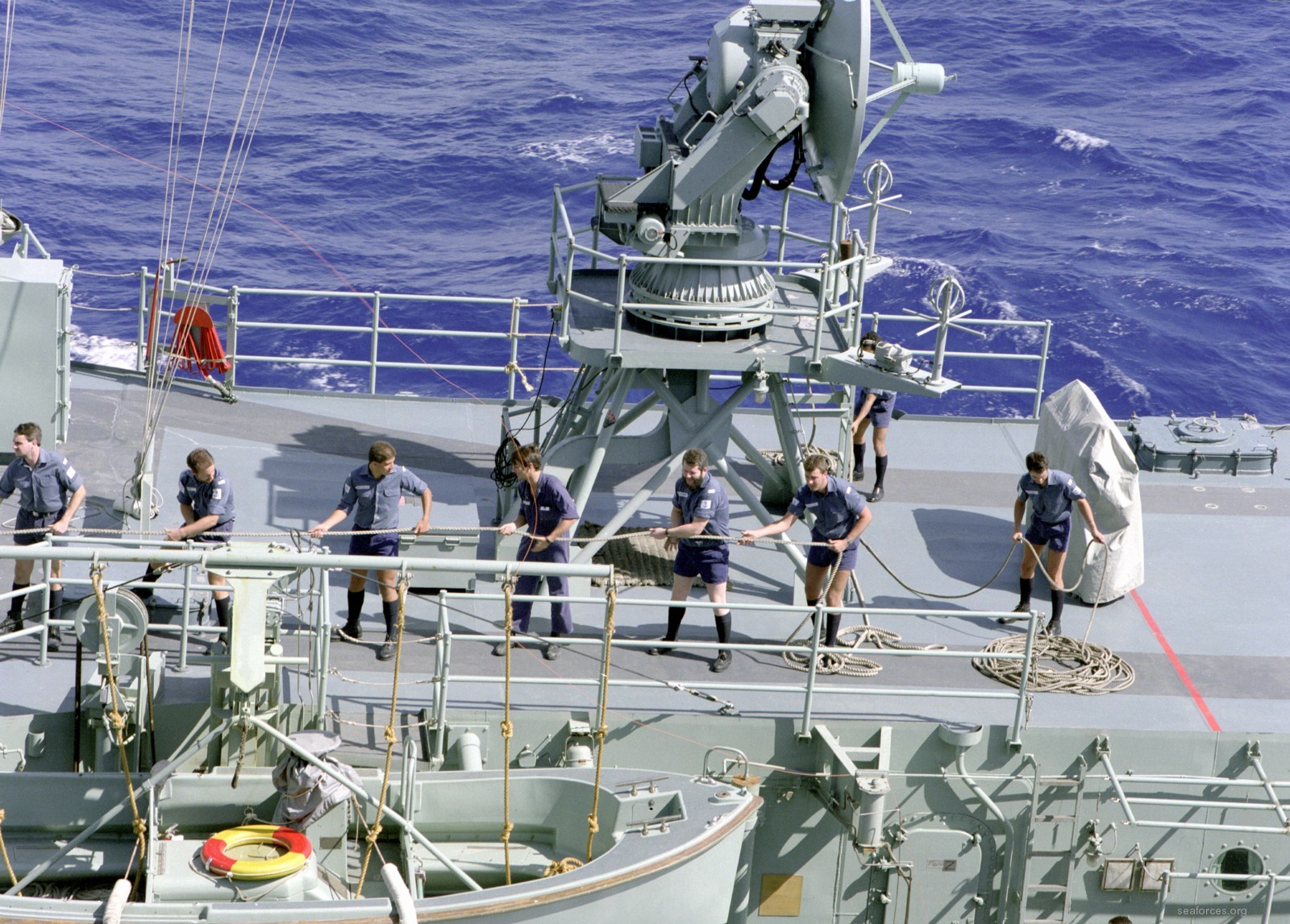 ffg-03 hmas sydney adelaide class frigate royal australian navy 1986 32