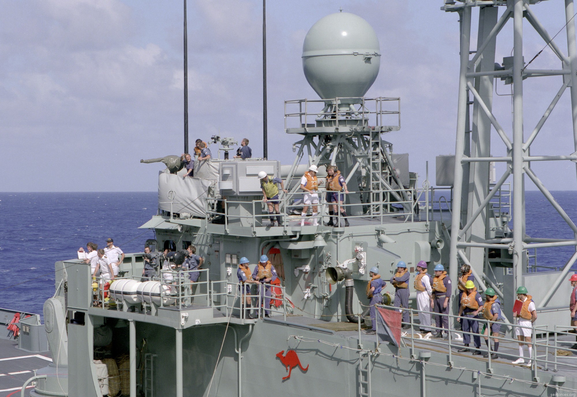 ffg-03 hmas sydney adelaide class frigate royal australian navy 1986 35 details