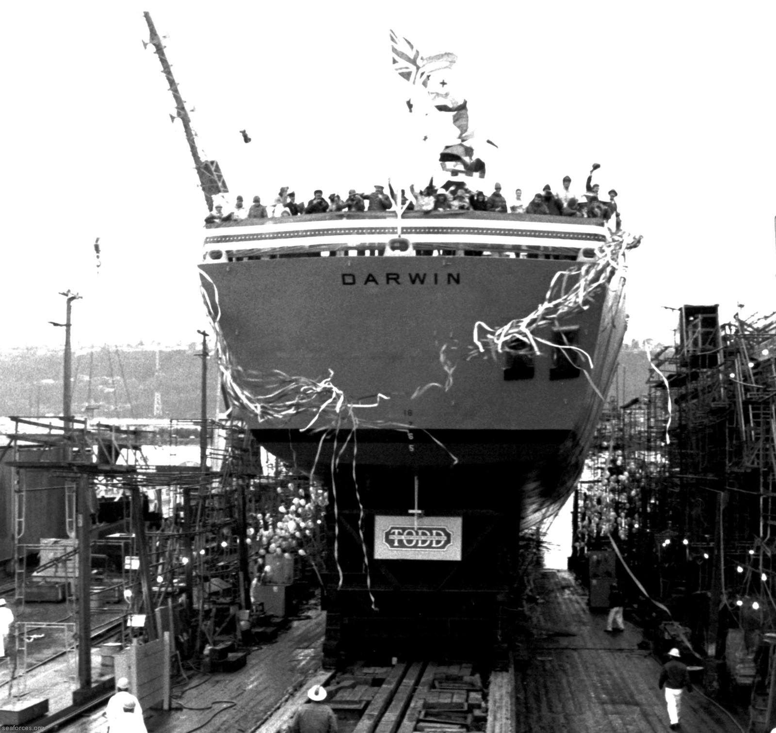 ffg-04 hmas darwin adelaide class frigate royal australian navy 1982 launching ceremony todd pacific shipyards seattle