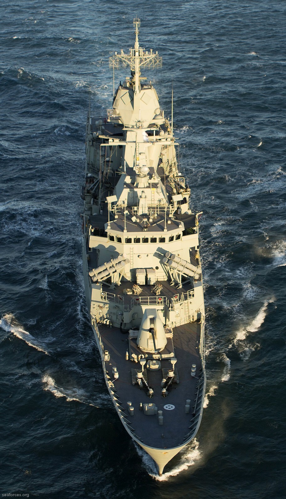 ffh-151 hmas arunta anzac class frigate royal australian navy 06