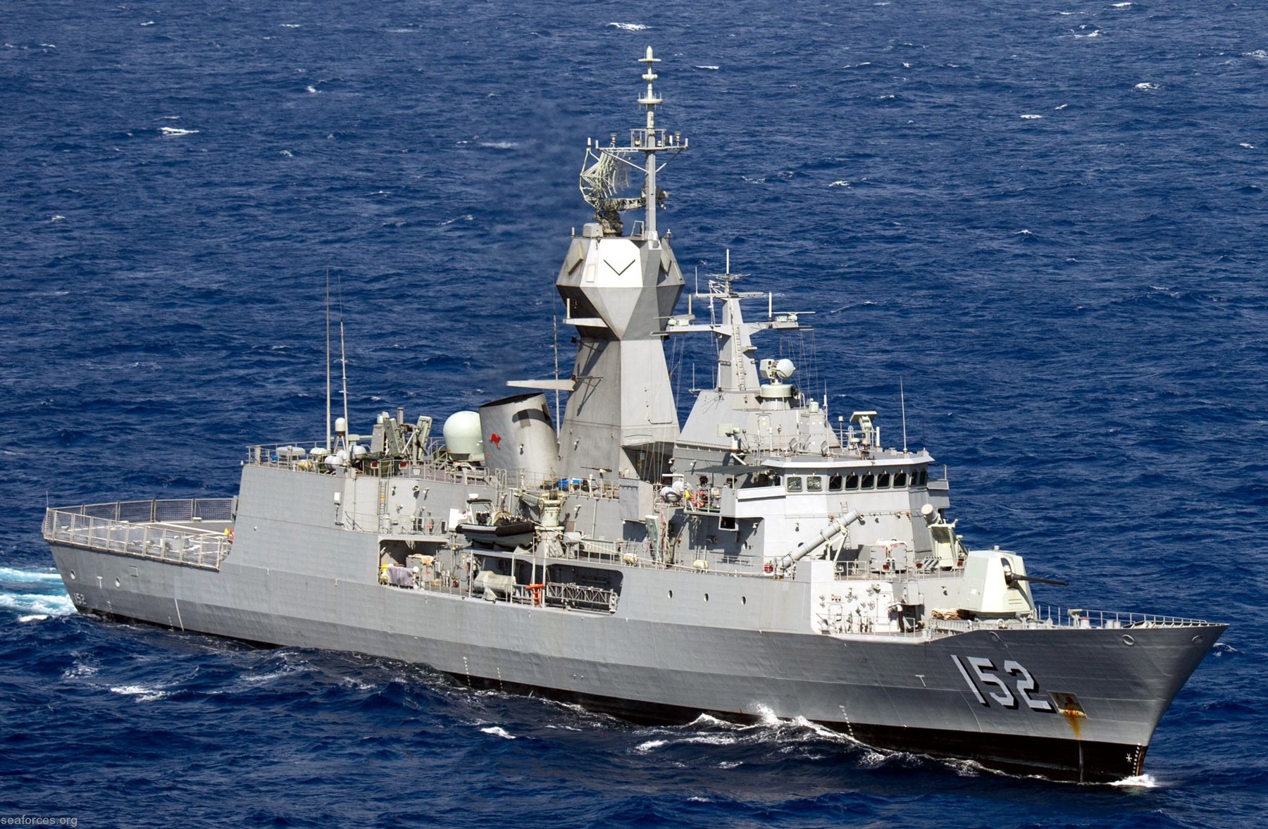 ffh-152 hmas warramunga anzac class frigate royal australian navy 2016 21 exercise rimpac