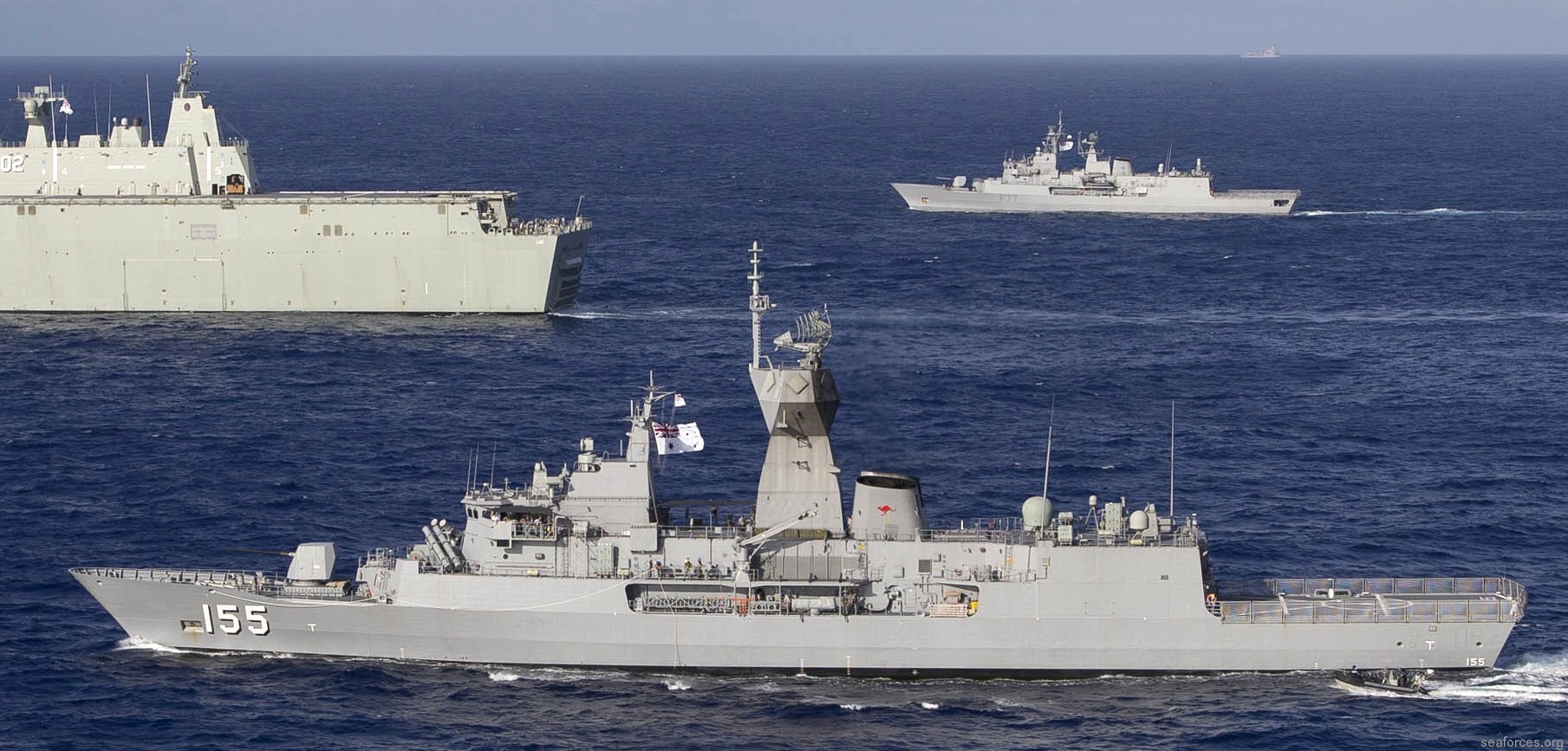 ffh-155 hms ballarat anzac class frigate royal australian navy 2016 17