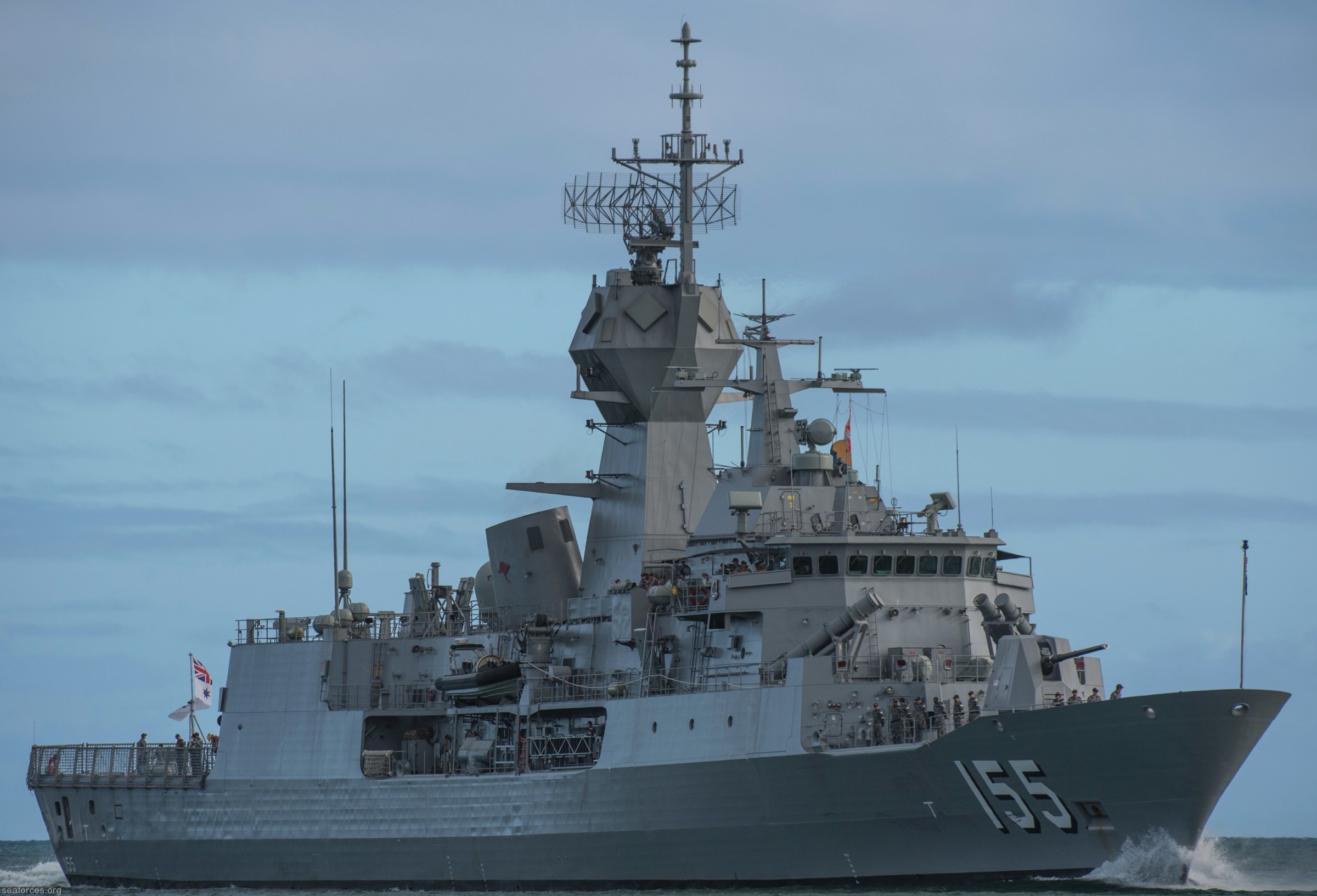 ffh-155 hms ballarat anzac class frigate royal australian navy 2016 22 pearl harbor hawaii