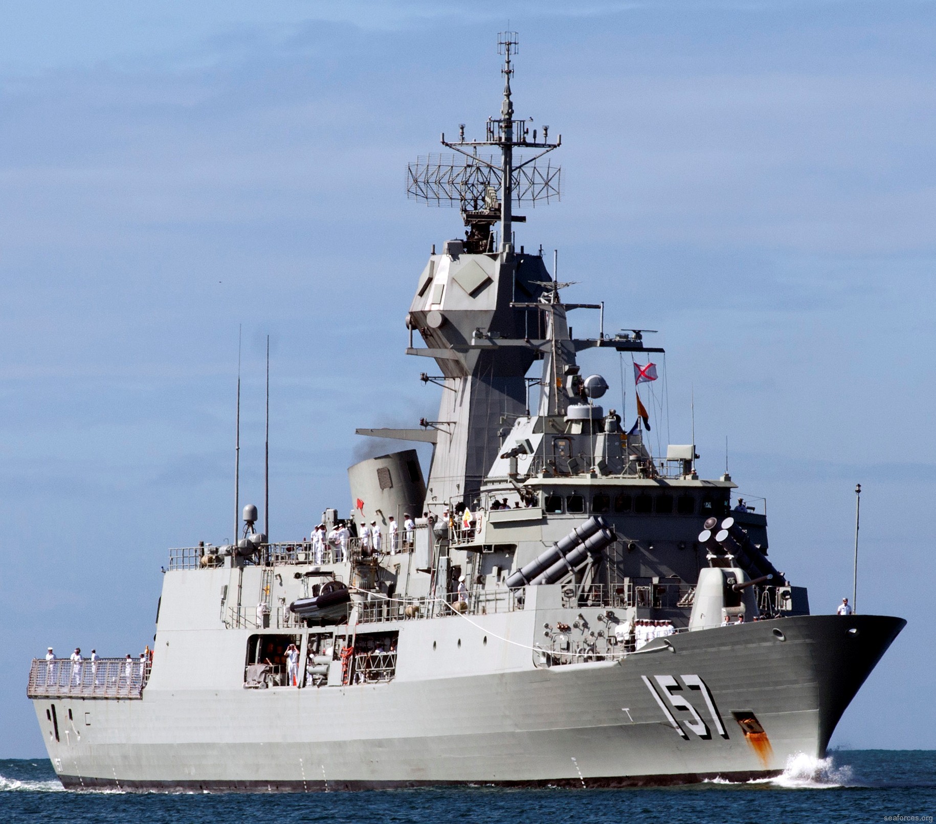 ffh-157 hmas perth anzac class frigate royal australian navy 2012 10