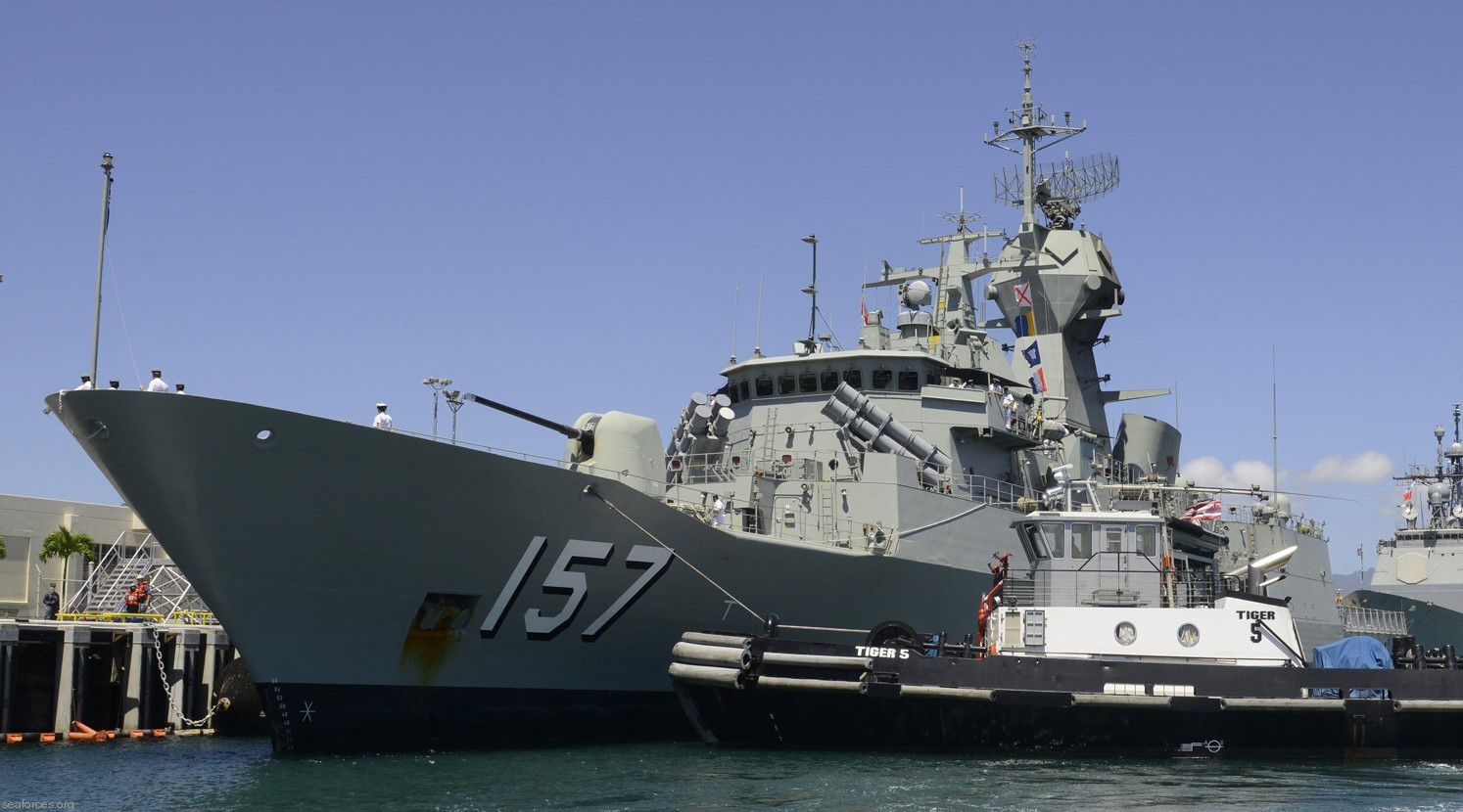 ffh-157 hmas perth anzac class frigate royal australian navy 2013 16 pearl harbor hawaii