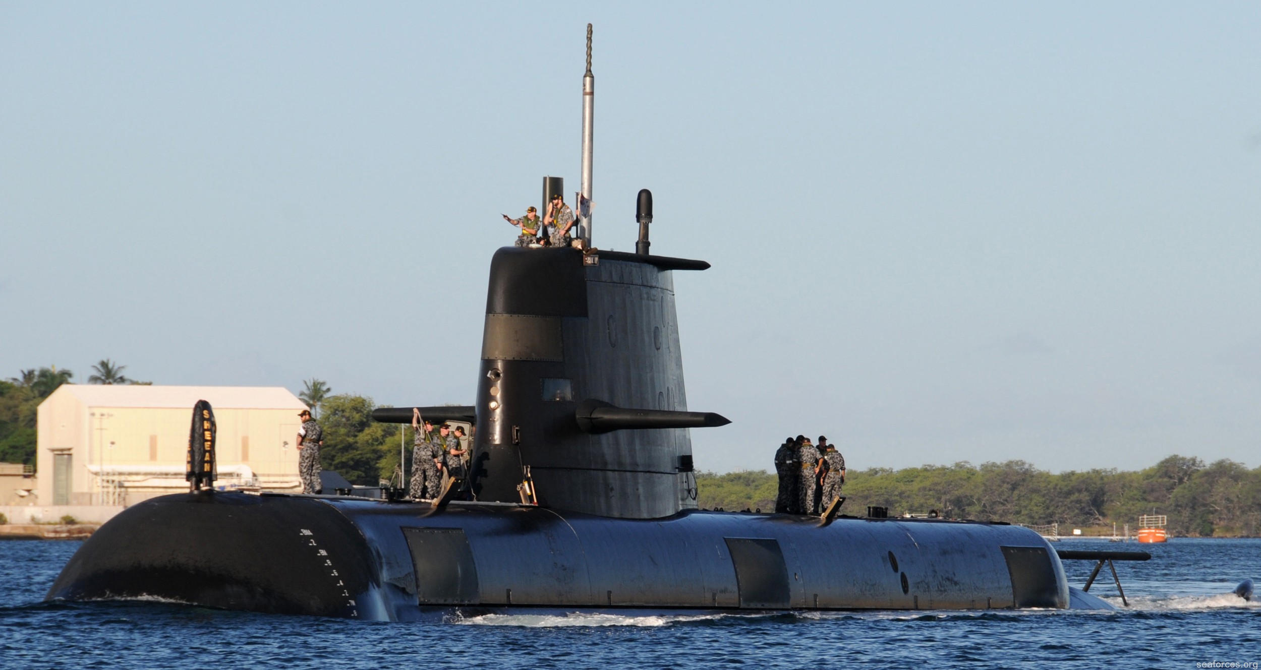 hmas sheean ssg-77 collins class attack submarine ssk royal australian navy 10