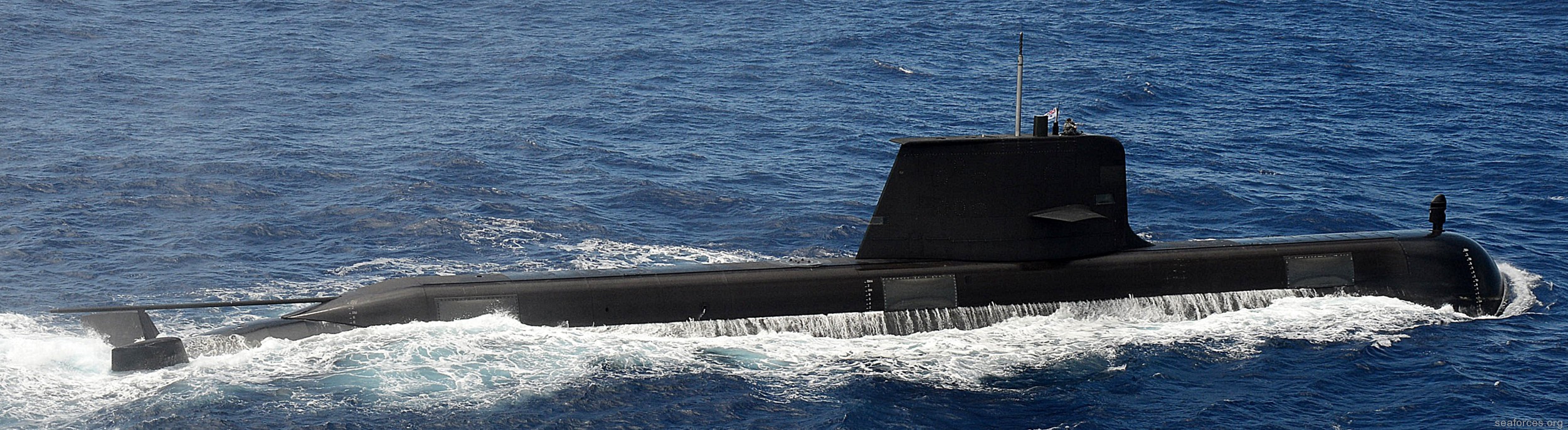 hmas sheean ssg-77 collins class attack submarine ssk royal australian navy 15