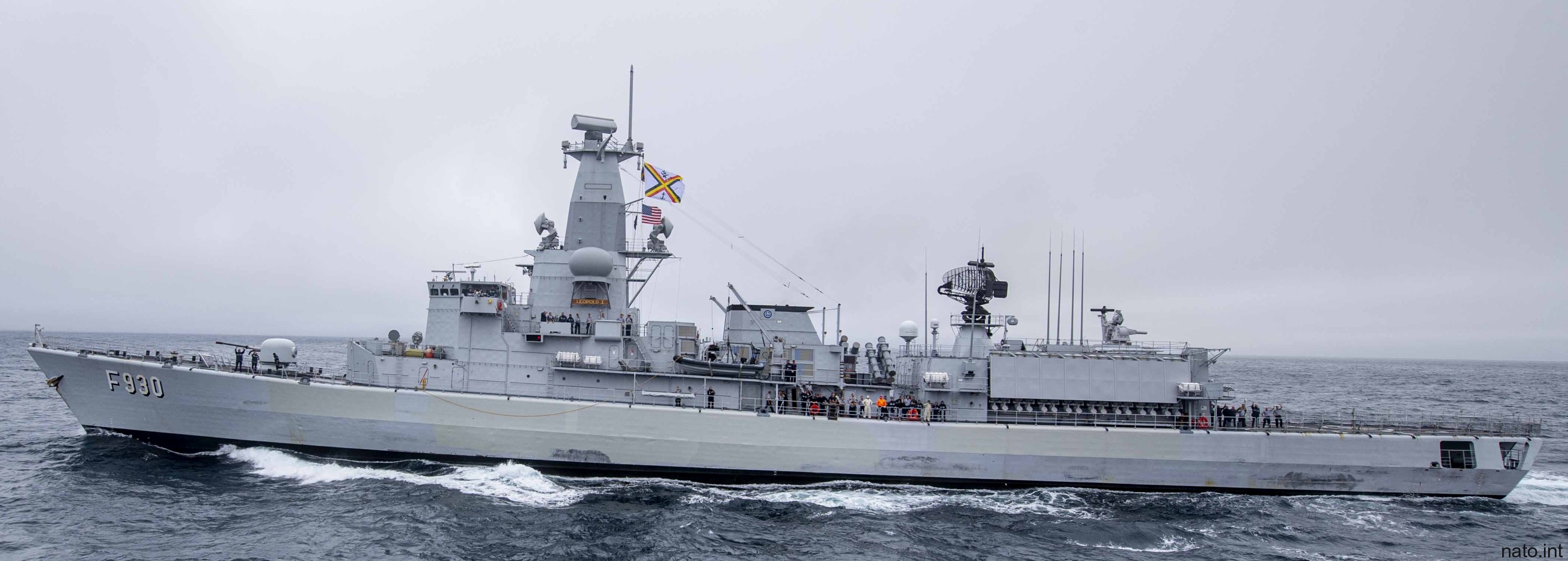 f-930 bns leopold i frigate belgian navy karel doorman class 03 nato snmg