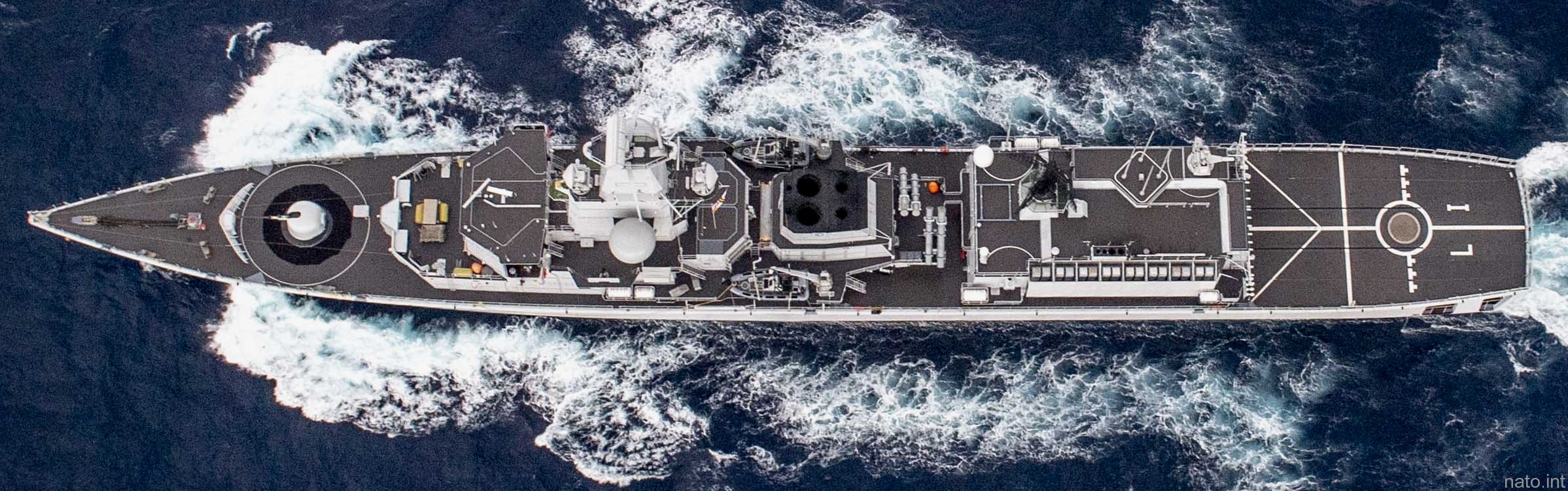 f-930 bns leopold i frigate belgian navy karel doorman class 14