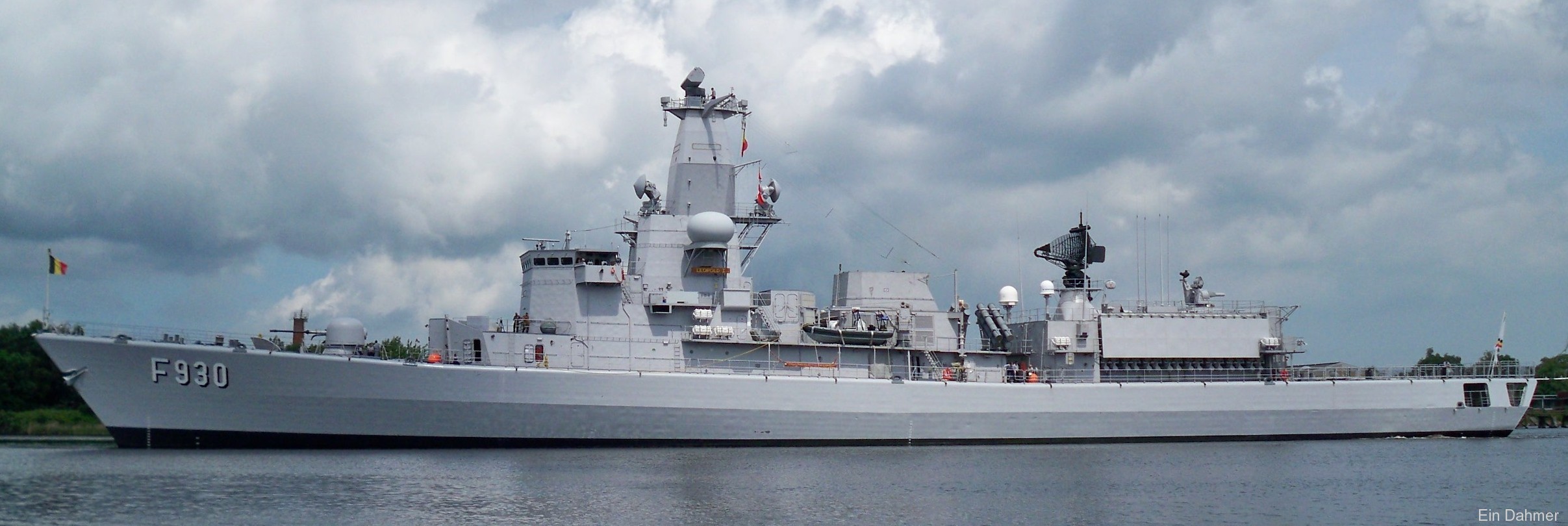 f-930 bns leopold i frigate belgian navy karel doorman class 19