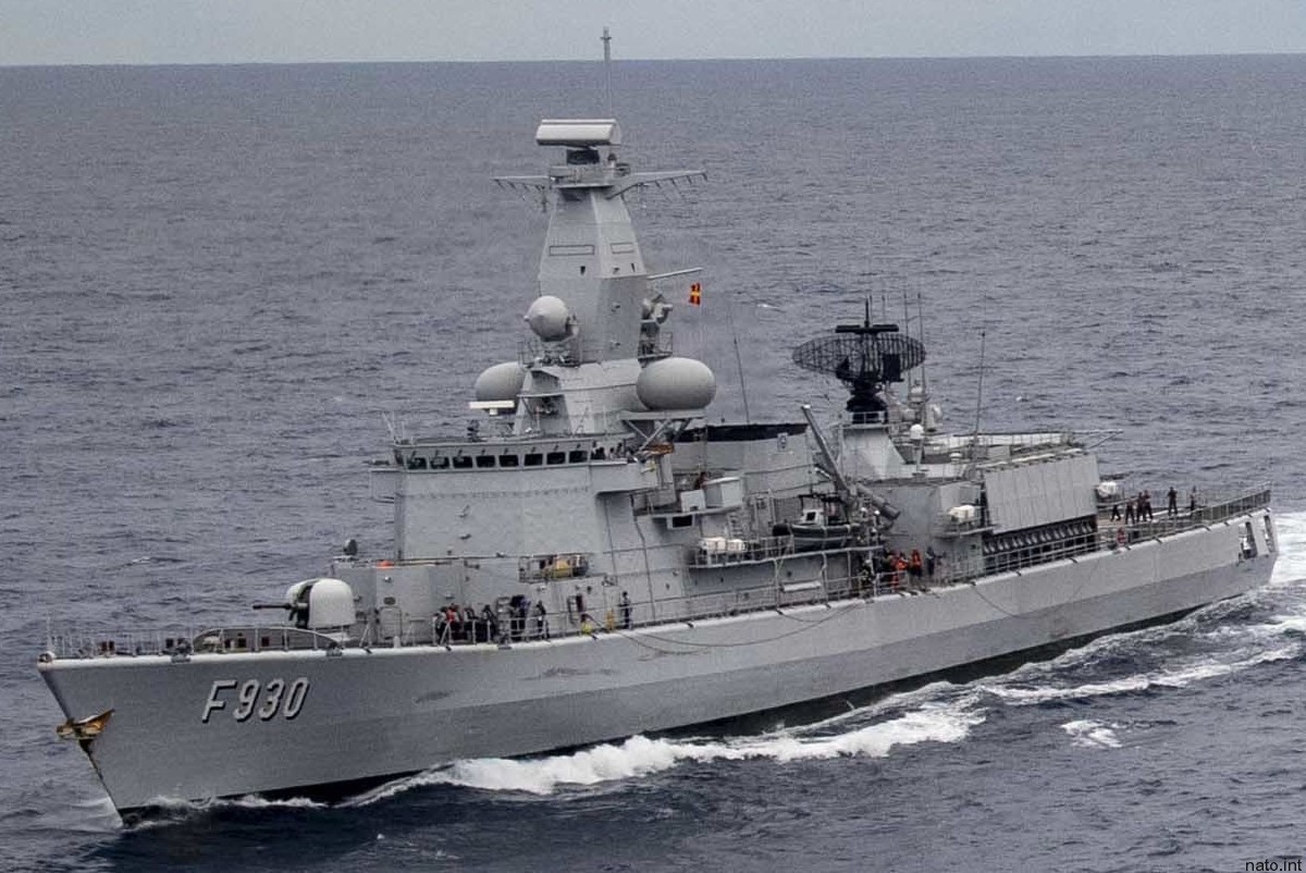f-930 bns leopold i frigate belgian navy karel doorman class 22