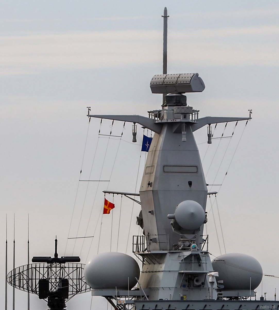 f-931 bns louise marie frigate belgian navy karel doorman class 12a