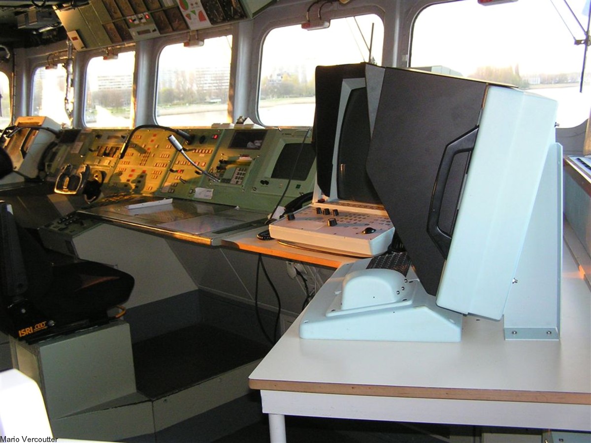 f-931 bns louise marie frigate belgian navy karel doorman class 29 bridge