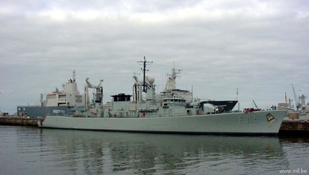 f-912 bns wandelaar wielingen class frigate belgian navy sea sparrow sam missile mm38 exocet ssm 03