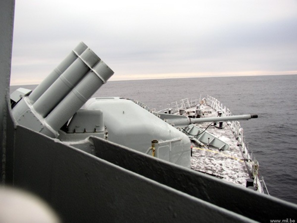 f-912 bns wandelaar wielingen class frigate belgian navy sea sparrow sam missile mm38 exocet ssm 06