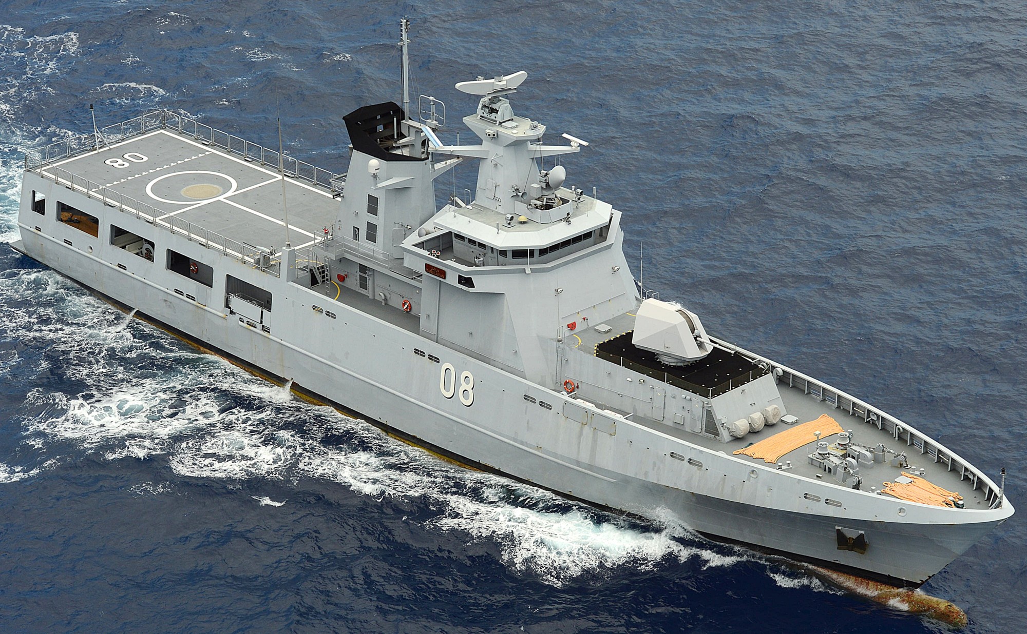 opv 08 kdb darulaman offshore patrol vessel darussalem class royal brunei navy 02