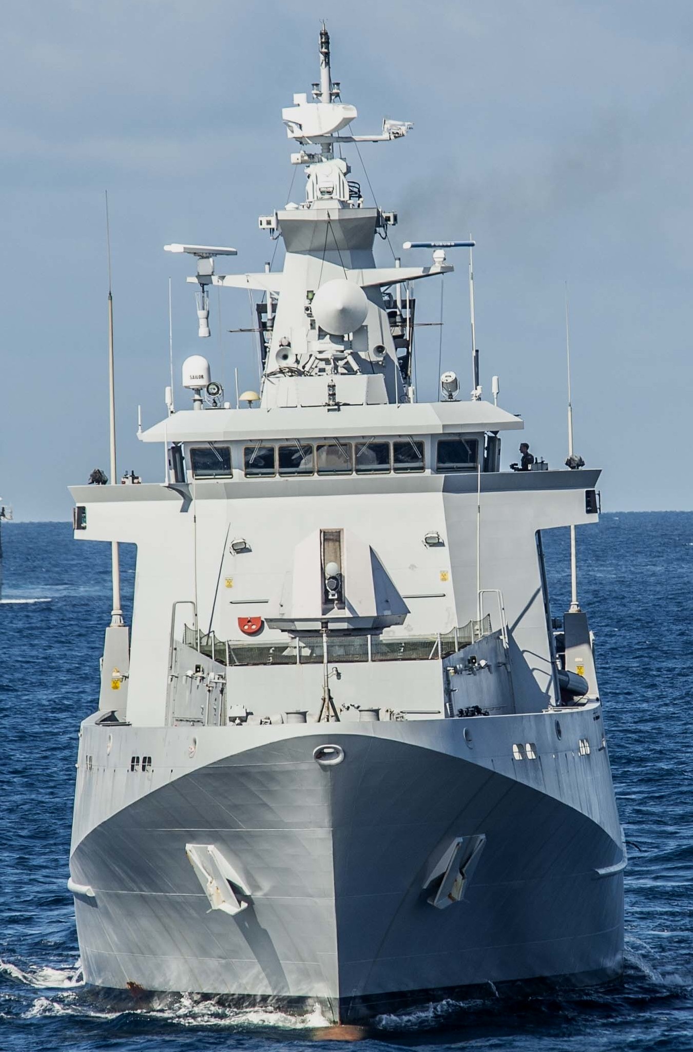 opv 08 kdb darulaman offshore patrol vessel darussalem class royal brunei navy 03