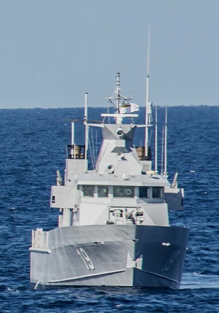 ijtihad class fast patrol boat fpb royal brunei navy mlg27 03