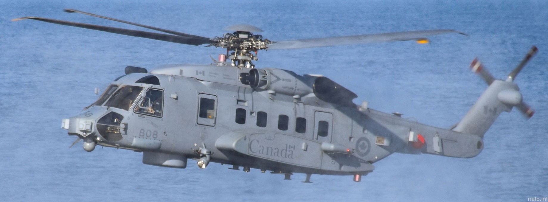 ch-148 cyclone naval helicopter royal canadian air force navy rcaf sikorsky hmcs 406 423 443 maritime squadron 08